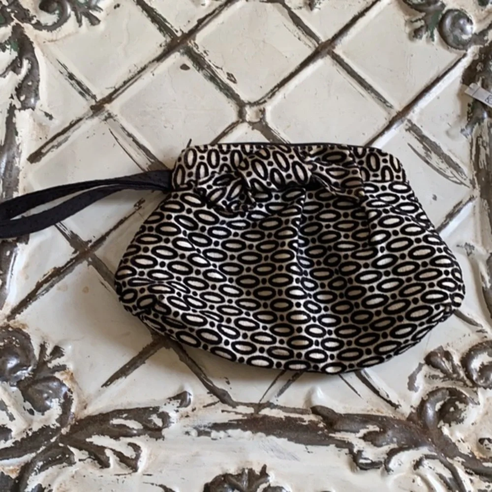Carole Kyle handmade Artistry Clutch